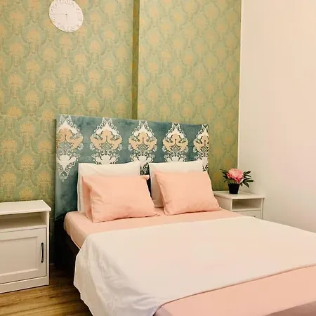 Apartment Royal Group Old *